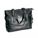 Γυναικεία μαύρη δερμάτινη τσάντα 