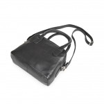 Γυναικείο δερμάτινο μικρό τσαντάκι χειρός σε μαύρο 