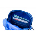 Δερμάτινο τσαντάκι σε μπλε  