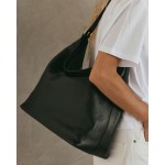 Δερμάτινη τσάντα ώμου γυναικεία μαύρη  