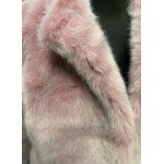 Οικολογική γούνα σε ροζ
